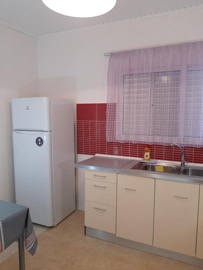 Cozy Flat In Nea Makriアパートメント エクステリア 写真