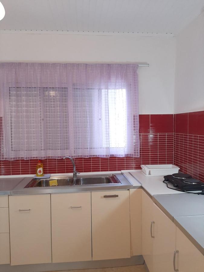 Cozy Flat In Nea Makriアパートメント エクステリア 写真