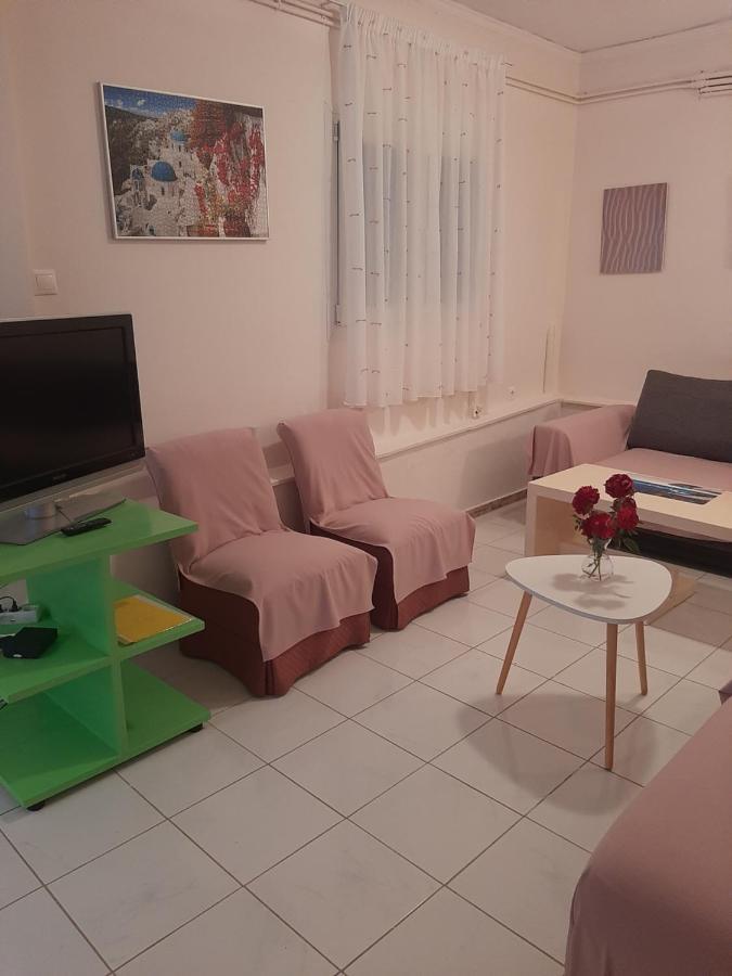 Cozy Flat In Nea Makriアパートメント エクステリア 写真